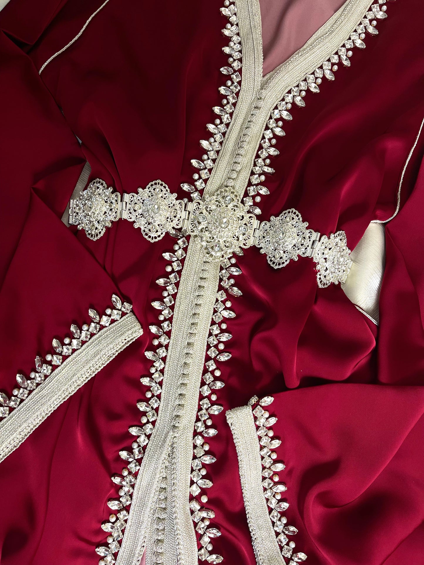 Takshita Al Bidaya - Rouge